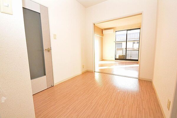 apartment 群馬県みどり市笠懸町鹿4004-1
笠懸町鹿の賃貸情報を見る
物件地図