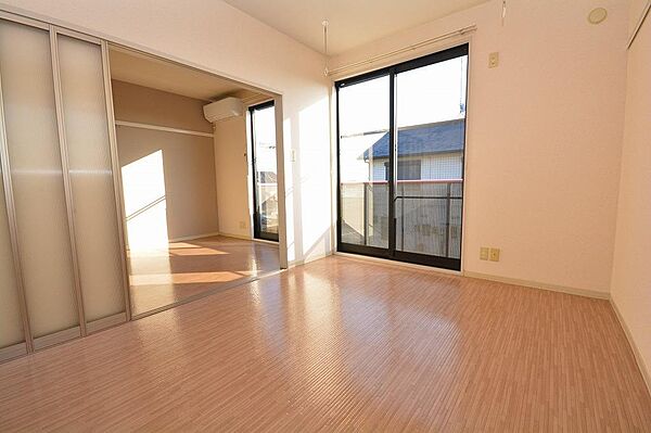 apartment 群馬県みどり市笠懸町鹿4004-1
笠懸町鹿の賃貸情報を見る
物件地図