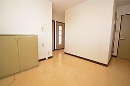 ベルメゾン　タムラ 303 3階2DKのリビング/ダイニング