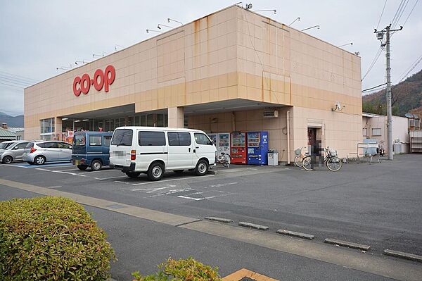 detached 群馬県桐生市菱町4丁目2258-9

地図を見る