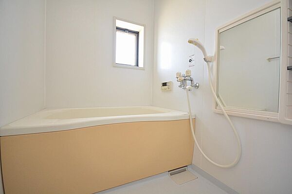 apartment 群馬県桐生市新里町新川1215-7
新里町新川の賃貸情報を見る
物件地図