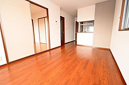 トミーフレア　Ｇ 101 1階2LDKのリビング/ダイニング