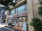 コンビニ（セブンイレブン広島白島中町店まで327ｍ）