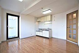 仙台市地下鉄東西線 薬師堂駅 徒歩8分の賃貸マンション 4階1LDKのリビング/ダイニング