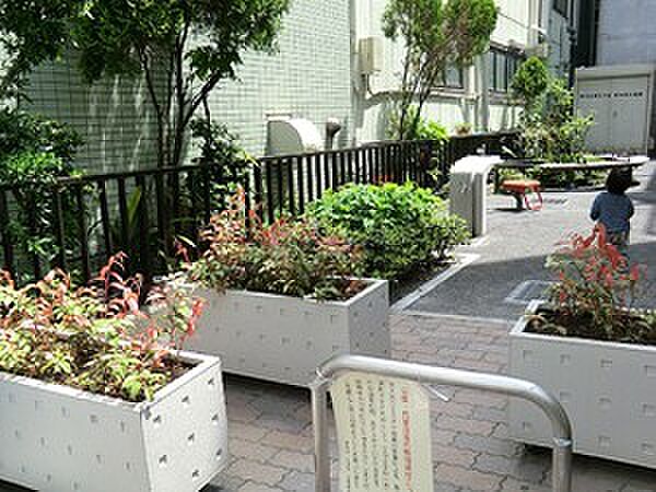 周辺環境:東日本橋児童遊園