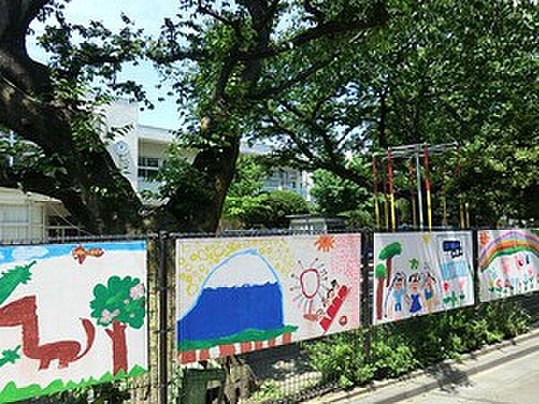 周辺環境:八幡山幼稚園