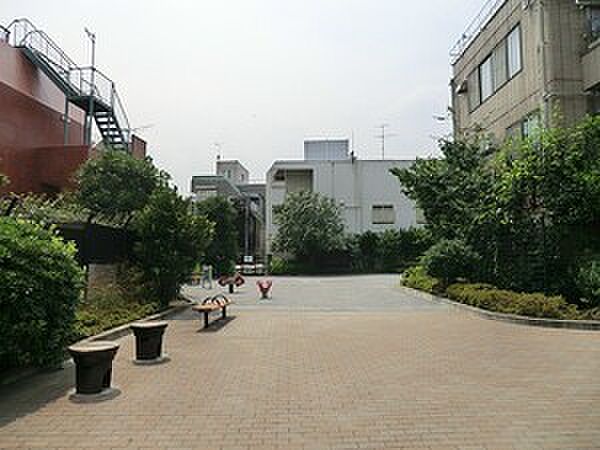 弁天通り公園