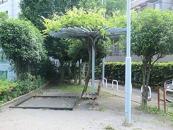 周辺環境:氷川台児童遊園