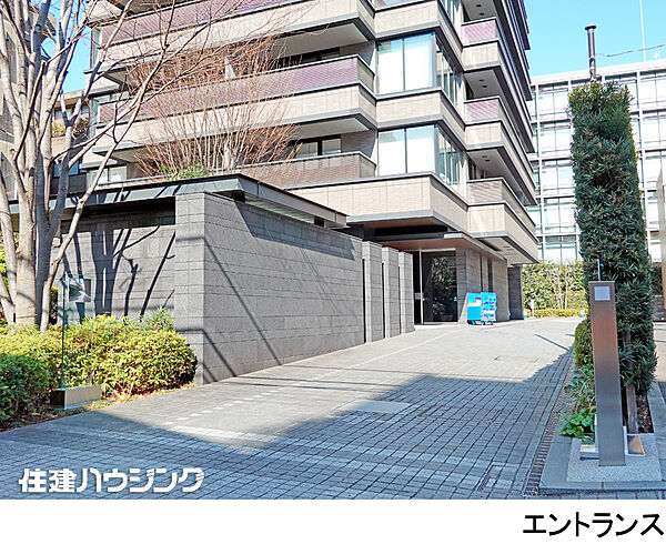 玄関を拡大表示