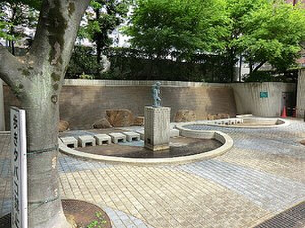 周辺環境:谷端川親水公園