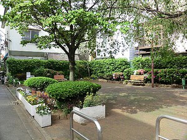 周辺環境:向原西街かど公園