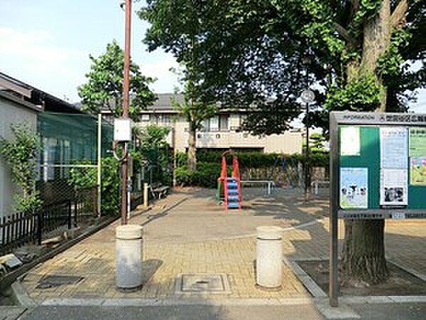 周辺環境:砧六丁目公園