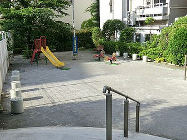 新金橋児童遊園