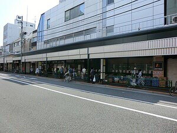 周辺環境:カドヤ食品