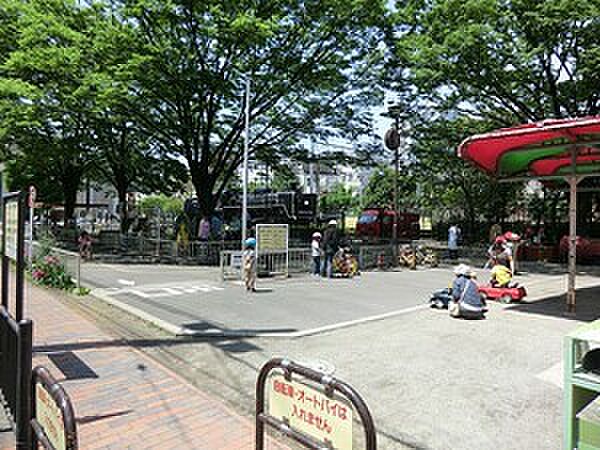 周辺環境:入新井西公園