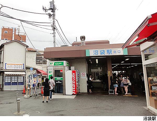 沼袋駅(現地まで640ｍ)