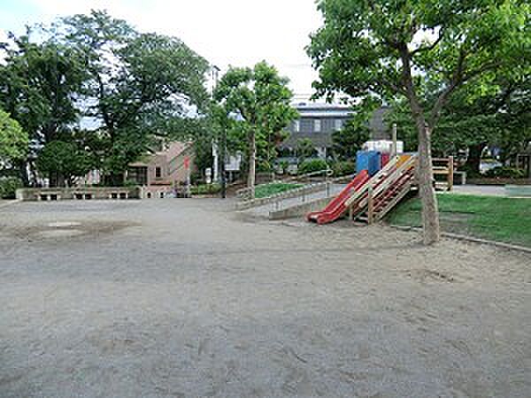 周辺環境:中町二丁目公園