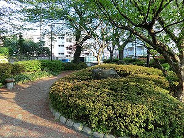 周辺環境:上鷺いこい公園