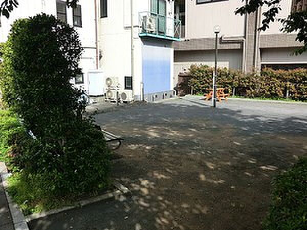 周辺環境:高橋南東児童遊園