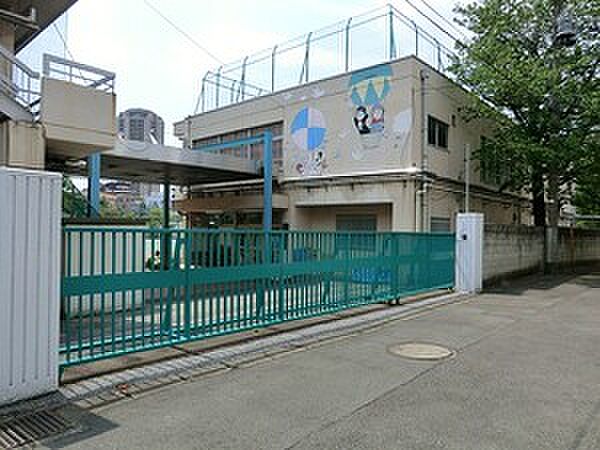 周辺環境:港区立南山幼稚園