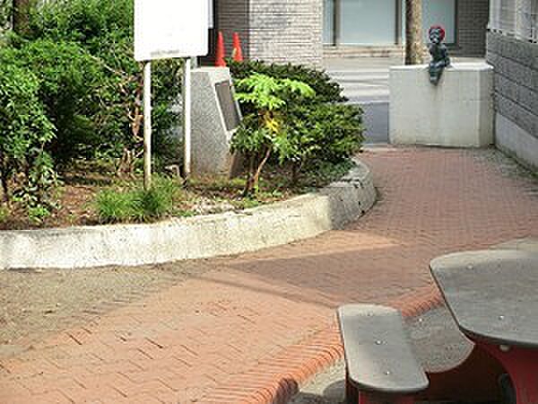 周辺環境:松本町児童遊園