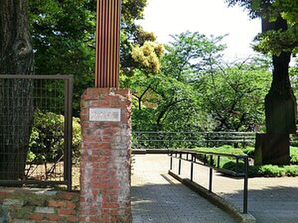 周辺環境:乃木公園