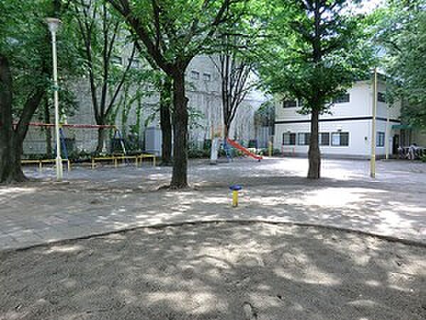 周辺環境:中丸児童遊園