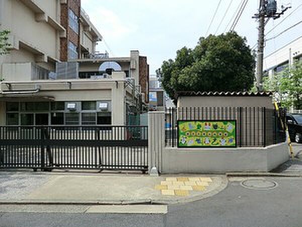 周辺環境:港区立南山幼稚園