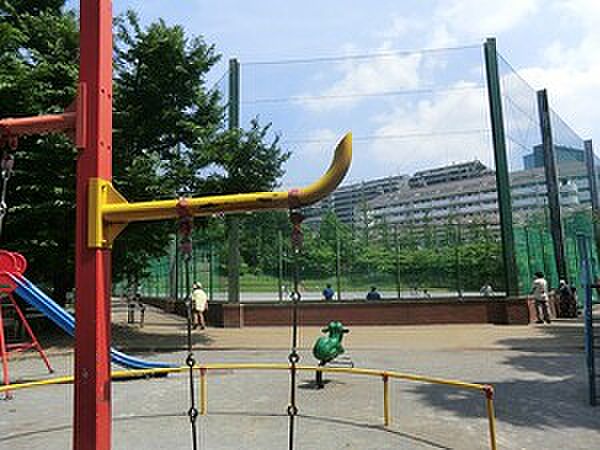周辺環境:北新宿公園