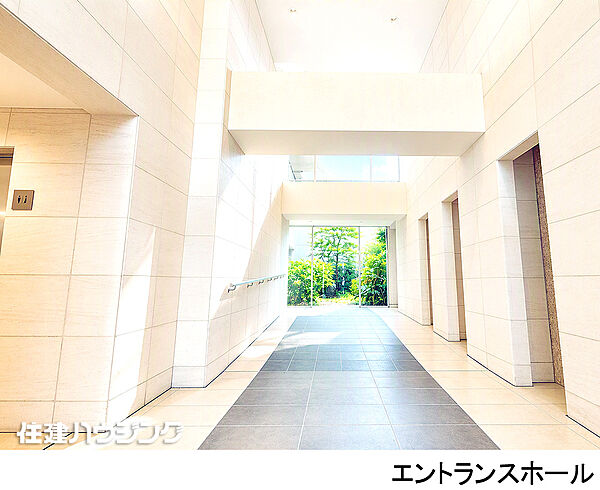 エントランスホール