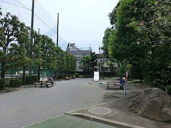 周辺環境:池尻三丁目公園