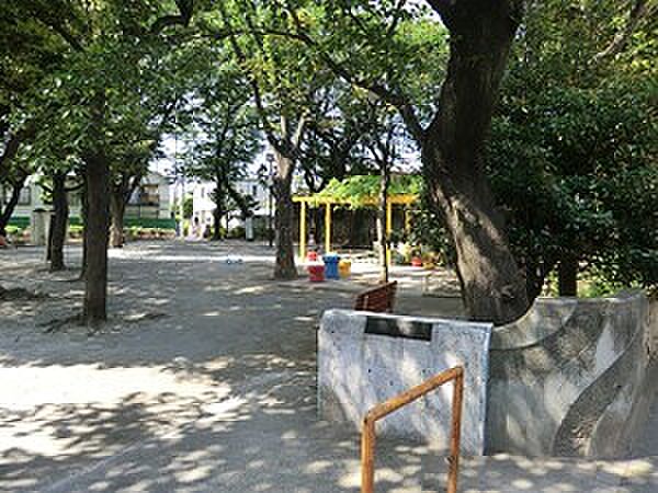 伊勢脇公園