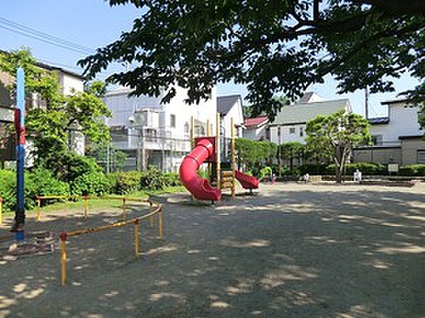 周辺環境:給田公園