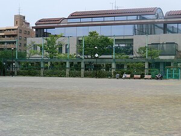 周辺環境:田道広場公園