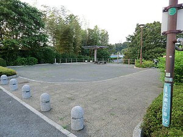 周辺環境:大蔵六丁目公園