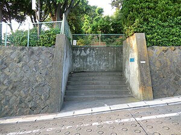周辺環境:岡本西公園