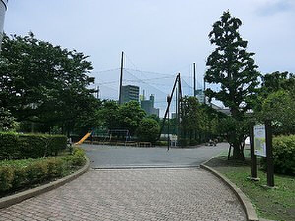 周辺環境:池尻三丁目公園