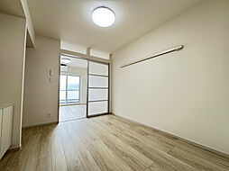 リブリ・高野 206 2階1LDKのリビング/ダイニング