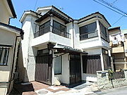 越谷駅より徒歩13分 築45年6ヶ月 2階建の賃貸物件