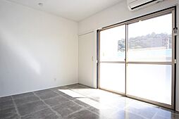 伊予鉄道環状線(JR松山駅経由) 清水町駅 徒歩2分の賃貸マンション 3階ワンルームのリビング/ダイニング