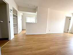 リビング/ダイニングの画像