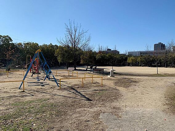 楠葉中央公園　...
