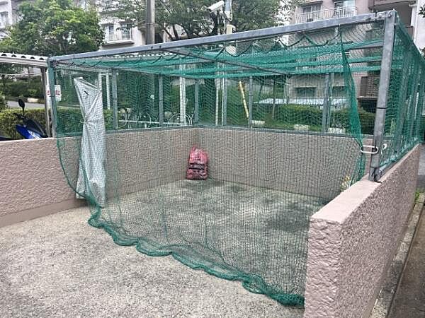 ごみ置き場