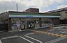 周辺：ファミリーマート東大阪六万寺町店まで379m、徒歩約5分