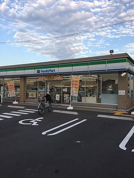 画像21:ファミリーマート東大阪東鴻池店まで653m、イートインありの便利なコンビニ