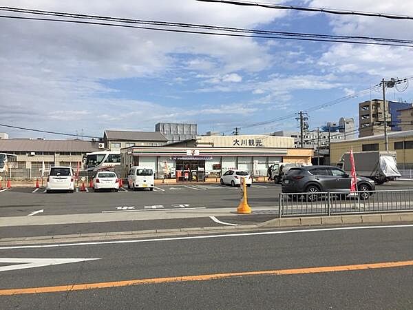 画像6:セブンイレブン新田西町店まで135m