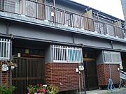 鴻池新田駅より徒歩5分 築56年7ヶ月 2階建の賃貸物件