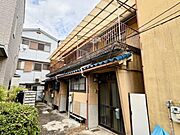 鴻池新田駅より徒歩8分 築60年6ヶ月 2階建の賃貸物件