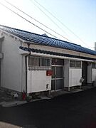 鴻池新田駅より徒歩15分 築42年7ヶ月 1階建の賃貸物件