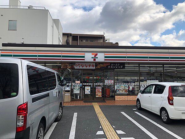 セブンイレブン東大阪菱江3丁目店まで649m